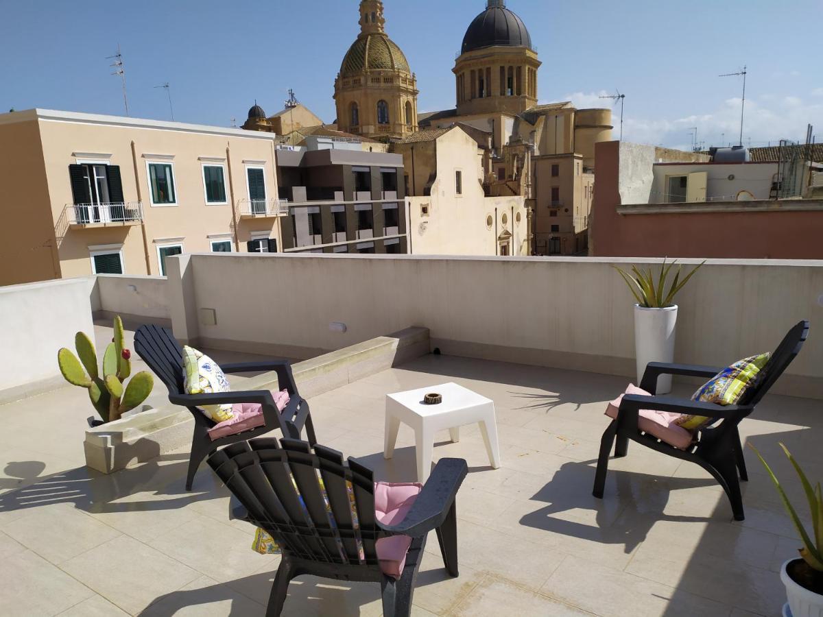 Slo Design House Hotel Marsala Bagian luar foto